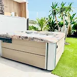 El Palmeral - Exlusive With Private, Heated Pool In Villa *