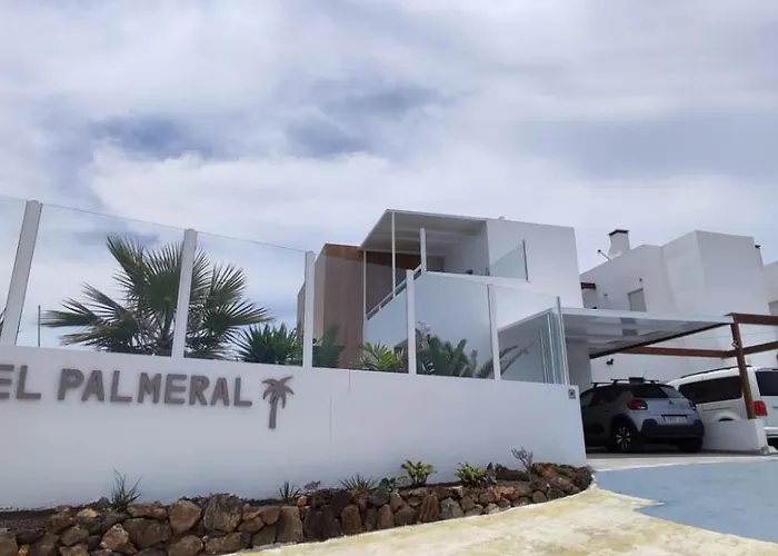 El Palmeral - Exlusive With Private, Heated Pool In Corralejo